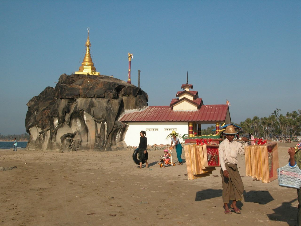 La plage de Chaungtha (Birmanie)
